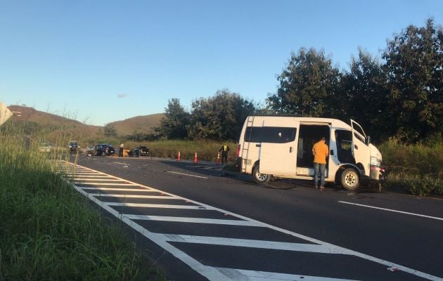 Aparatosa Colisi N Entre Un Auto Y Un Bus De La Ruta El Pe N Santiago