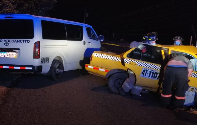 Choque Entre Un Taxi Y Un Bus De Ruta Interna Deja Dos Muertos Y Cinco