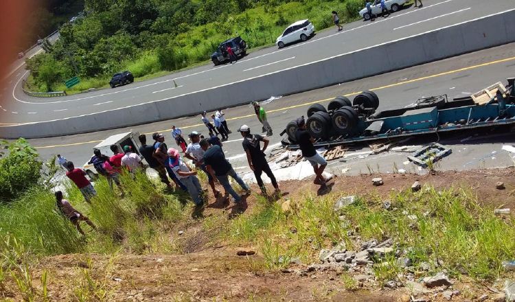 El suceso se registró a la altura del río Cobre en la provincia de Veraguas. /Foto Víctor Eliseo Rodríguez