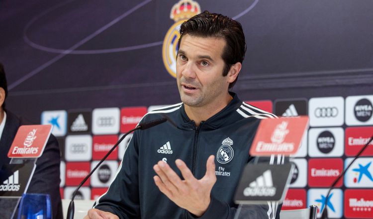 A Santiago Solari no le preocupa su continuidad en el banquillo. /Foto EFE