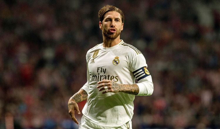 Sergio Ramos regresa a la alineación, tras cumplir una sanción en la jornada pasada. EFE