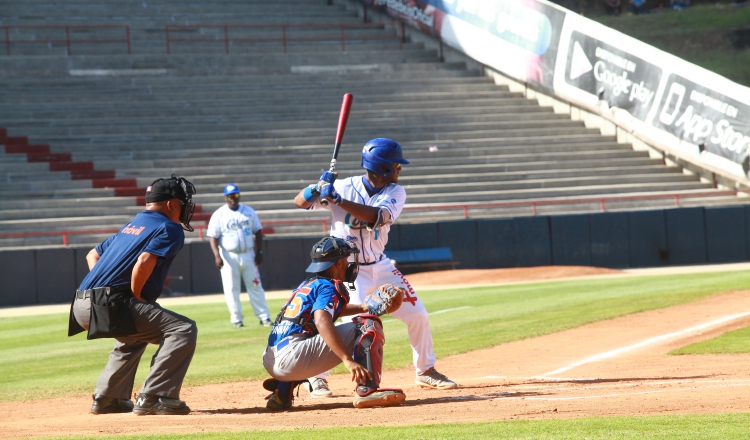 Colón hizo tremenda remontada. Foto: Anayansi Gamez