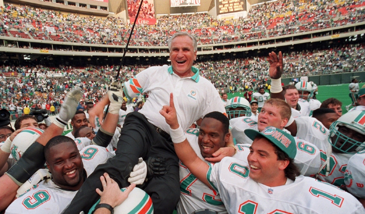 Don Shula con  Miami Dolphins. AP