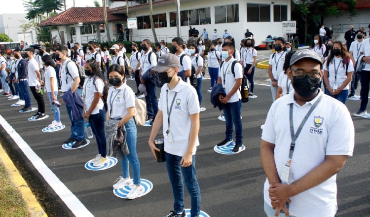 Estudiantes de la Academia Bilingüe Panamá para el Futuro.  Cortesía