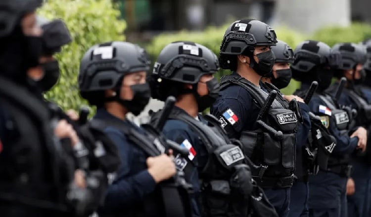 Jubilaciones de la policía son objeto de debate.