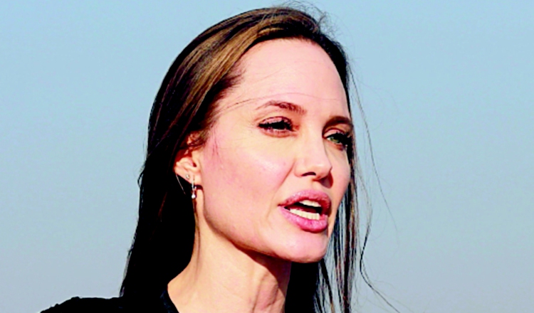 Angelina Jolie. 