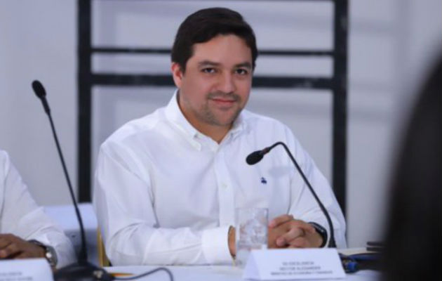 El viceministro de Finanzas, Jorge Luis Almengor, en el Gabinete Logístico.  Foto: MEF.