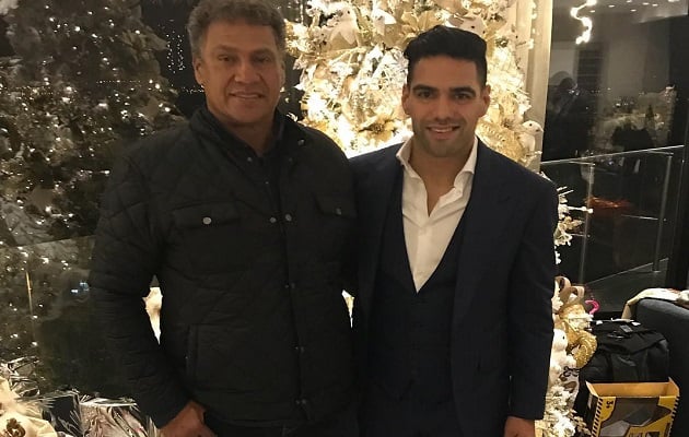 Falcao y su padre en vida.