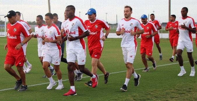 Selección panameña entrena en Florida. Foto:@Fepafut