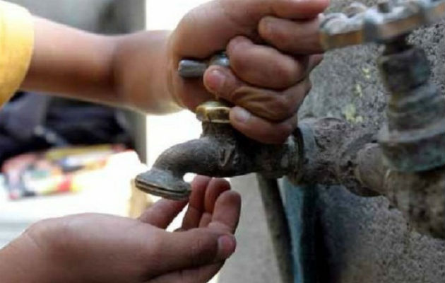 Una de las promesas de campaña de Juan Carlos Varela fue que el pueblo tendría agua potable 24/7. Foto/Archivos