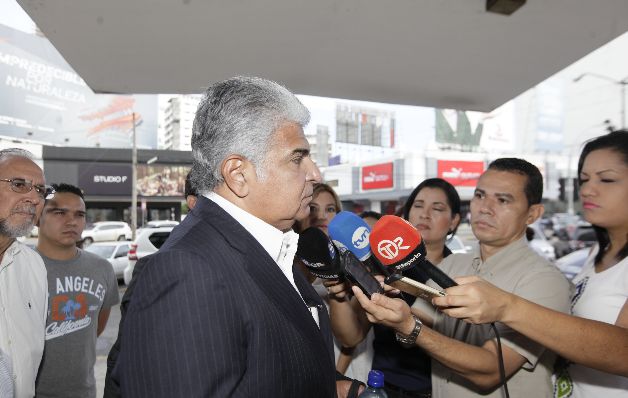 José Raúl Mulino se presentó por tres días a la Fiscalía Tercera Anticorrupción a rendir declaración indagatoria.  / Foto Víctor Arosemena