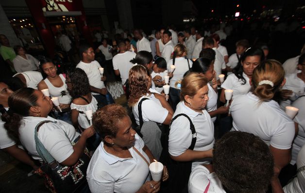 Se suman a las protestas en contra de los detenidos políticos.   / Foto Edwin González