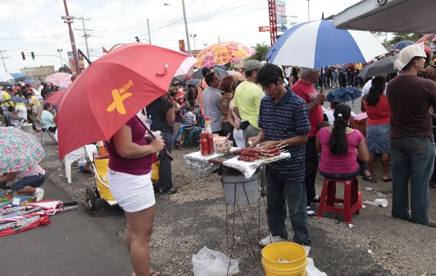 Minsa y Alcaldía de Panamá realizarán operativos en las dos rutas durante la celebración de los desfiles