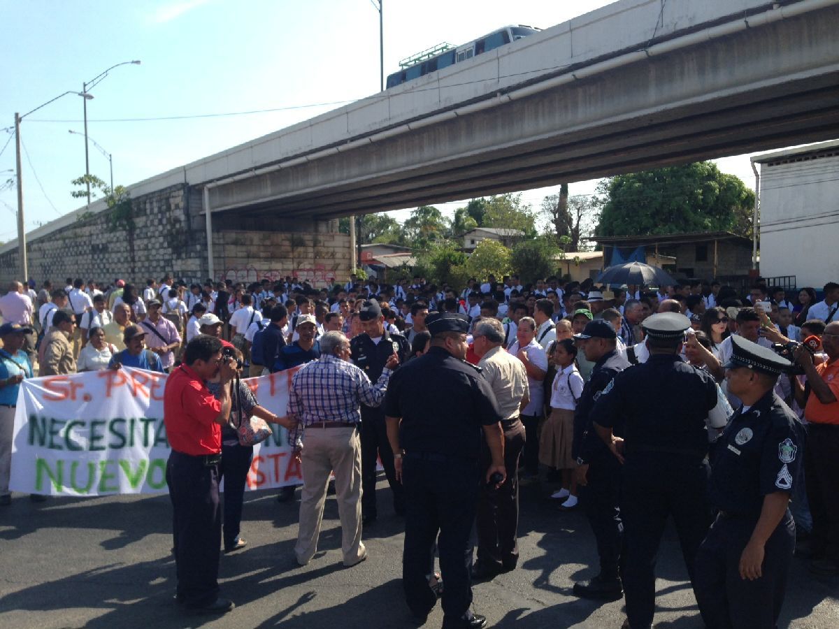 Protests and dissent for  schools conditions