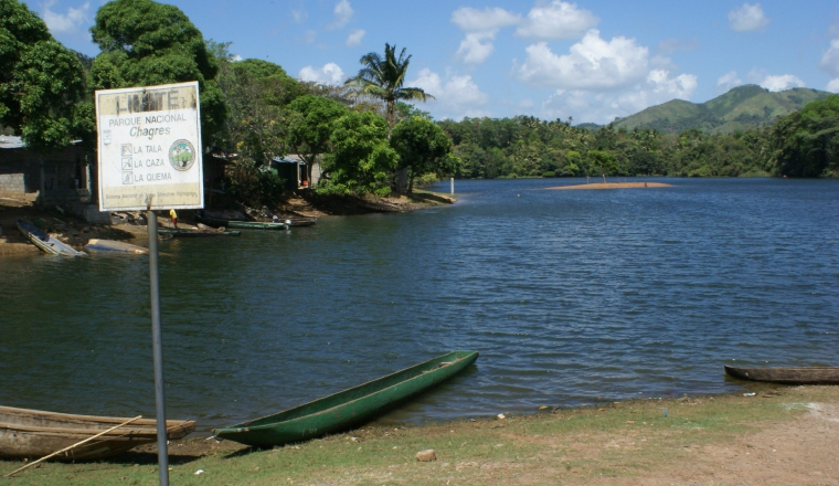 Río Chagres, fuente de abastecimiento de los lagos del Canal.