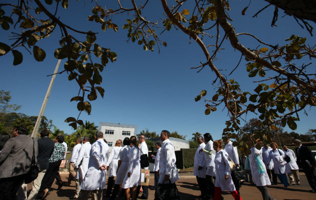 Médicos extranjeros. Foto/ EFE