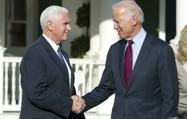 Joe Biden y el vicepresidente electo Mike Pence. FOTO/AP