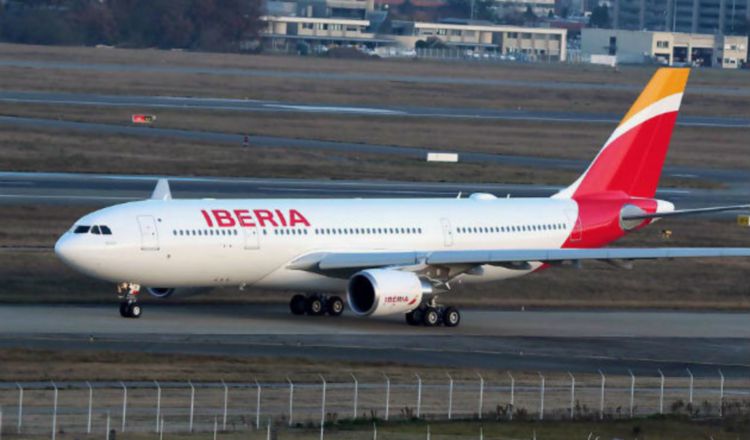 Iberia ofrece un vuelo diario en la ruta Ciudad de Panamá - Madrid. /Foto Archivo