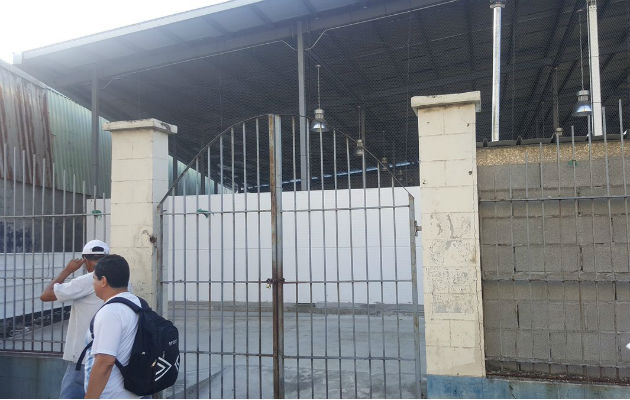 Serán reubicados en los estacionamientos del Mercado San Felipe Neri. Foto/Alfredo Mitre