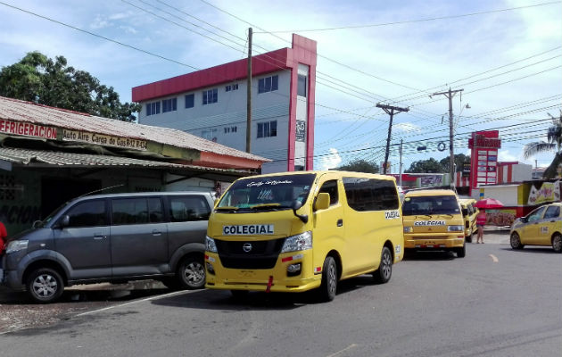 colegial, transporte, ilegal, irregular