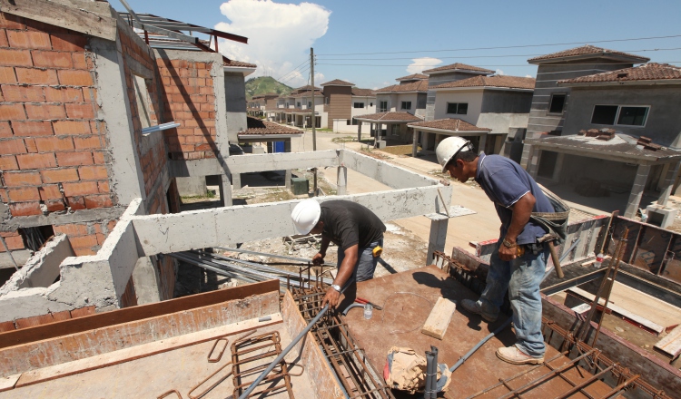 Los empresarios aseguran que no hay incentivos a la inversión. /Foto Archivo