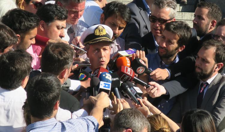 El portavoz de la Armada argentina, Enrique Balbi, reportó sobre la explosión en el submarino. /Foto EFE