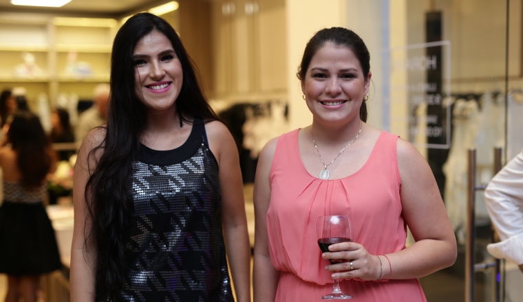 3.  Ida Batista y Corina Flores.