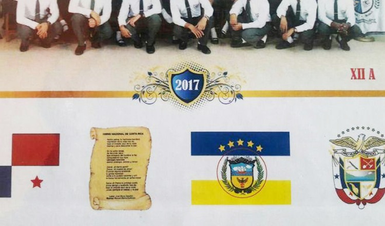 Las imágenes con el error del himno en los certificados de graduación fueron divulgadas en redes sociales por los padres de familia. /Foto Internet