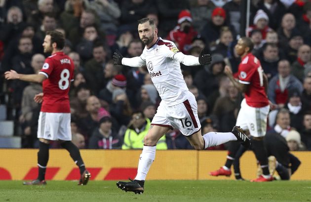 Steven Defour uno de los goleadores del Burnley. Foto AP