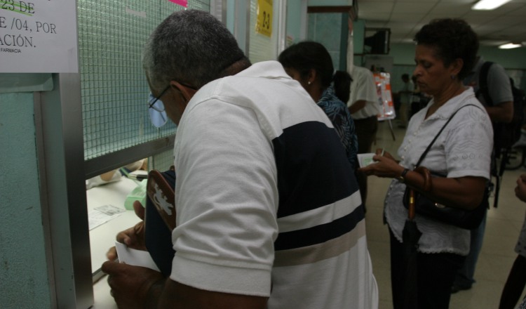 Dirigentes de pacientes han manifestado su molestia por esta nueva anomalía. /Foto Archivo