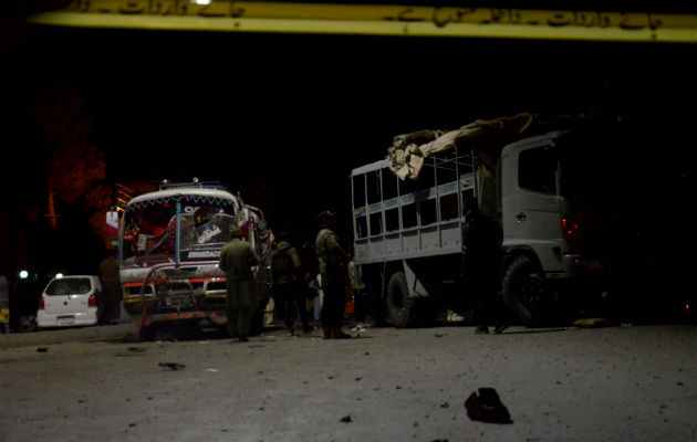 Un motorizado con explosivos causa el ataque terrorista. FOTO/EFE