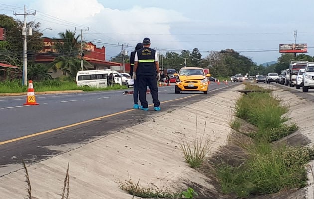 El hombre estaba sin signos vitales. Foto: Elena Valdez. 