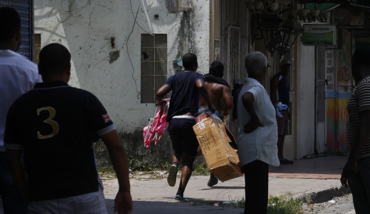 Varios comercios fueron saqueados. /Foto Edwards Santos