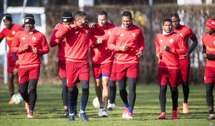 El equipo panameño durante uno de los entrenamientos que tuvo en Suiza. /Foto EFE