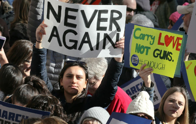 Hace una semana en Nueva York se hizo una marcha para exigir un mayor control de armas.