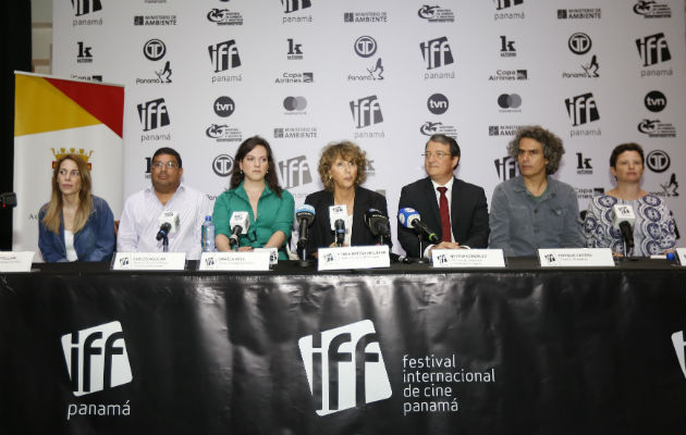 Conferencia de prensa en el Auditorio Gladys Vidal. Foto: Josué Arosemena.