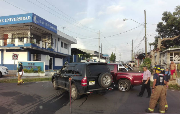 Los vehículos involucrados en el accidente. Foto: Eric Ariel Montenegro. 