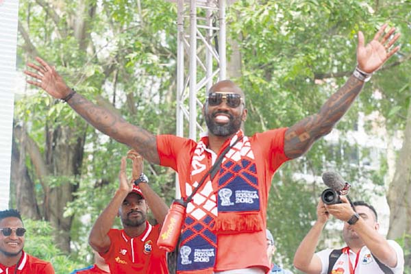  Felipe ‘Pipe’ Baloy: El eterno capitán, autor del primer gol de Panamá en un mundial de fútbol, aprovechó la oportunidad para reiterar lo que necesita el fútbol nacional para que vuelva a vivir este momento con mejores resultados.