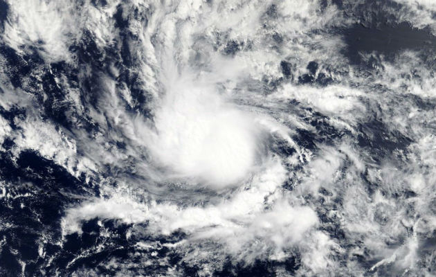 Beryl se encuentra a unas 190 millas (310 kilómetros) al estenoreste de Barbados.