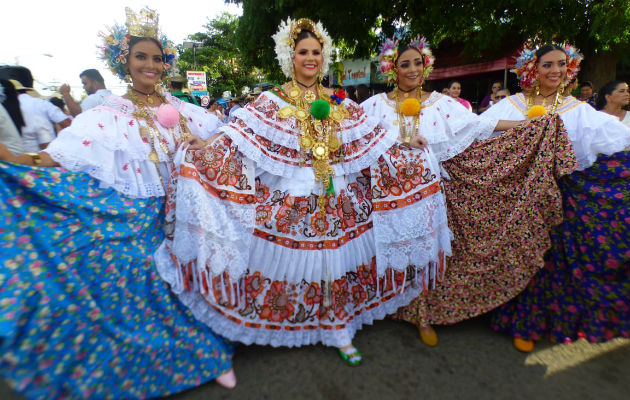 Actividades para el festival Nacional de la Pollera. Foto/Thays Domínguez