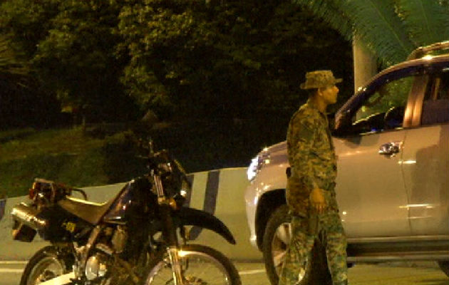 Fueron detenidos en el puesto de control de San Isidro en Paso Canoas. Foto/Mayra Madrid