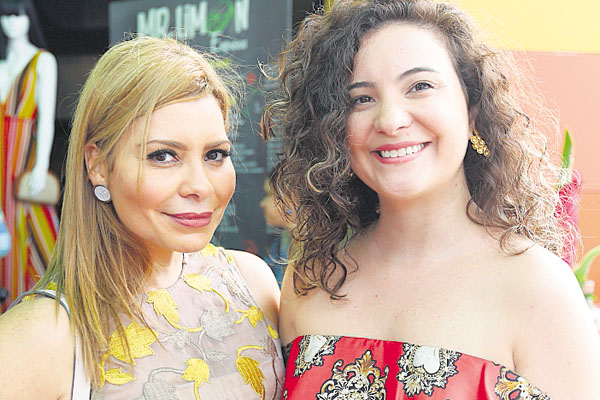 6.  Celi Pizán y Paula Cantagalli.