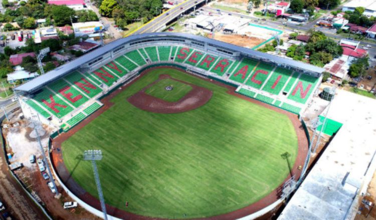 El estadio Kenny Serracín se inauguró este año. Cortesía