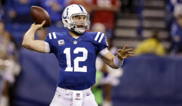 Andrew Luck regresa a la cancha. /Foto AP