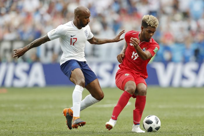 Ricardo Avila en el partido que Panamá jugó contra Inglaterra en el pasado mundial.