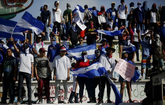 La víctima fue identificada como Lenin Mendiola, hijo de la dirigente campesina Benigna Mendiola.