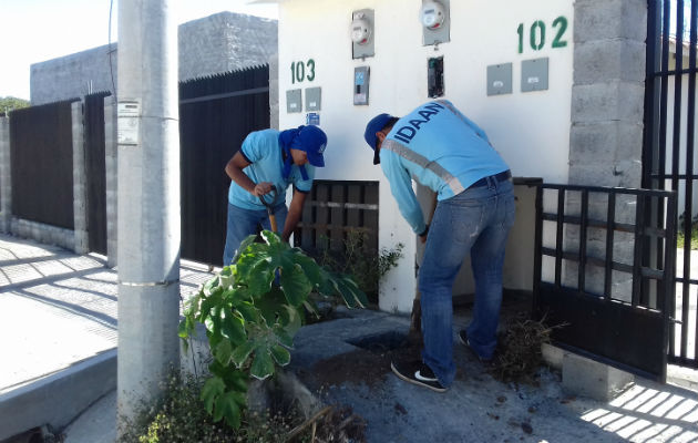 Los funcionarios del Idaan llevarán a cabo varios cortes por morosidad en Bugaba, Barú y David. Foto/Mayra Madrid