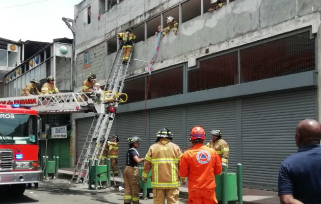 Incendio en Santa Ana.