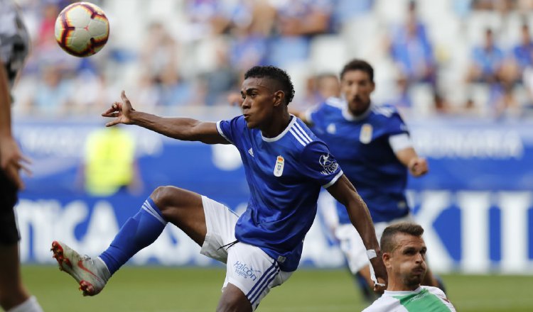 Edgar Yoel Bárcenas, jugador del Real Oviedo. /Foto @RealOviedo