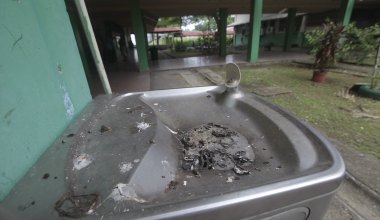 Colegios a nivel nacional presentan fallas en infraestructuras. Foto/Archivos